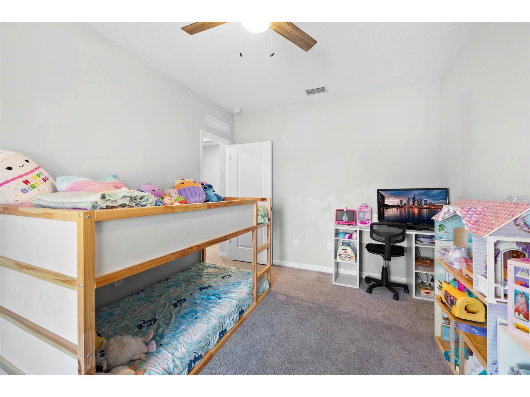 15439 Mount Sparrow Road Weeki Wachee FL 34614 TB8473236 image16