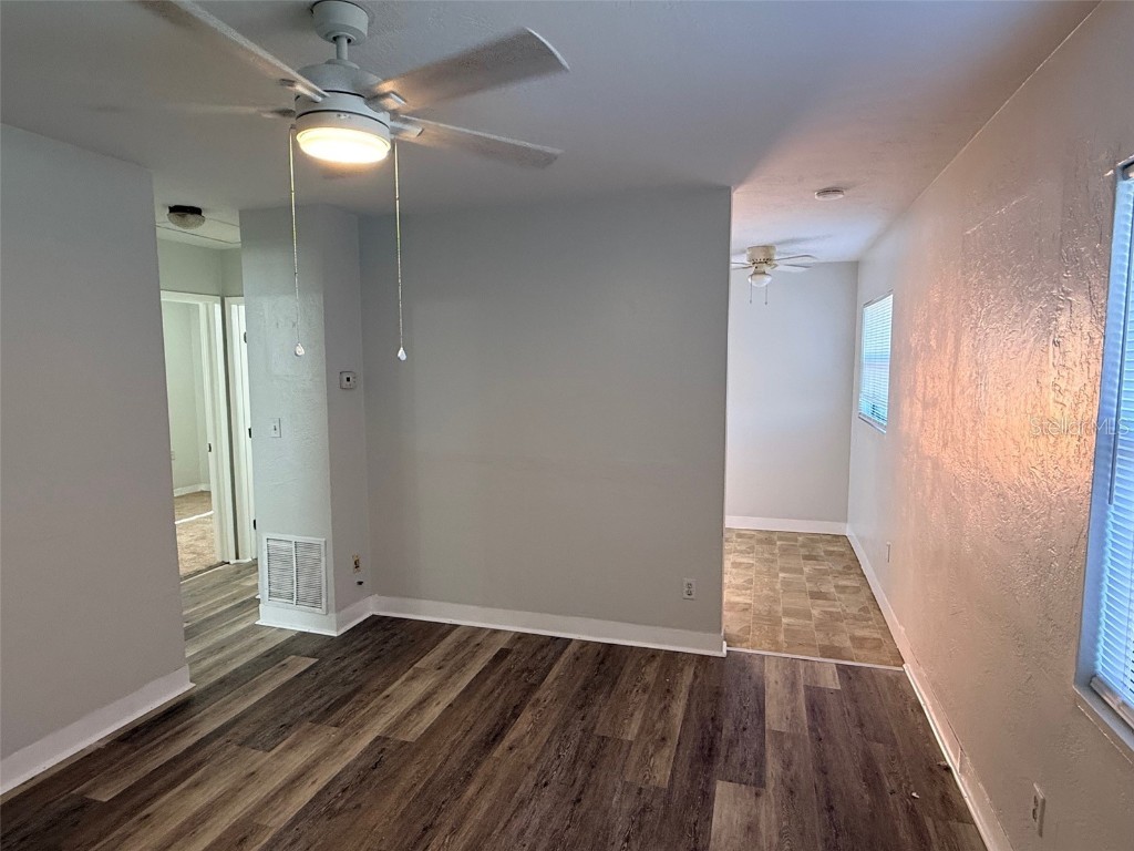 1544 77th Avenue N Saint Petersburg FL 33702 TB8440121 image3