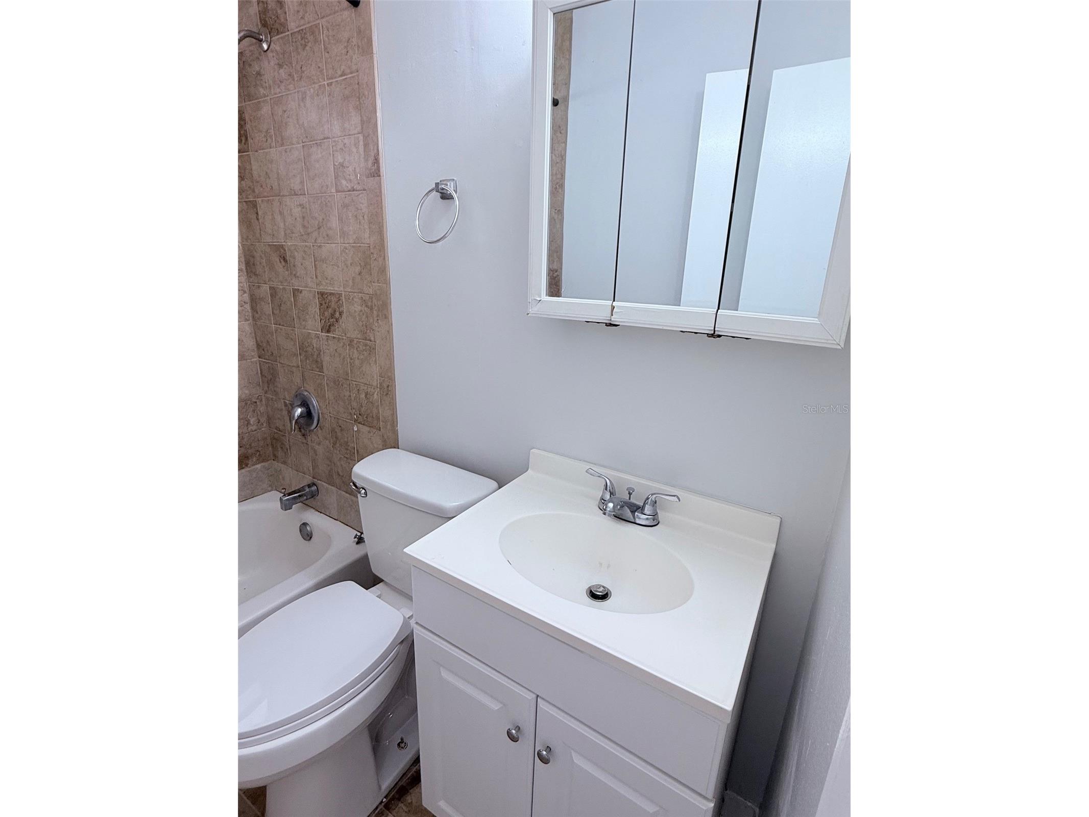 1544 77th Avenue N Saint Petersburg FL 33702 TB8470107 image15