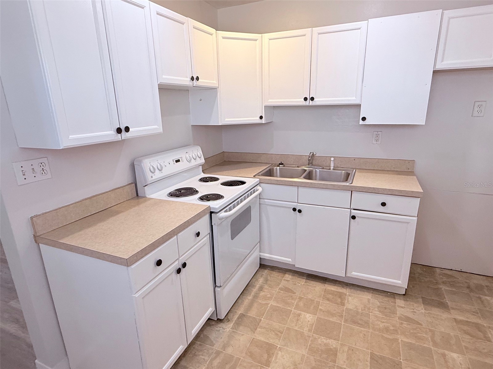 1544 77th Avenue N Saint Petersburg FL 33702 TB8470107 image5