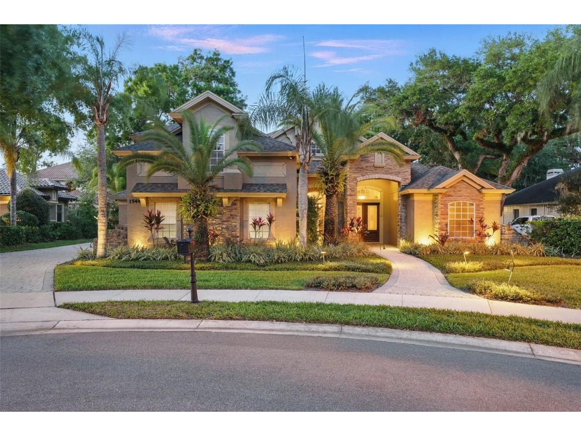 1544 Hunters Mill Place Oviedo FL 32765 O6296173 image1