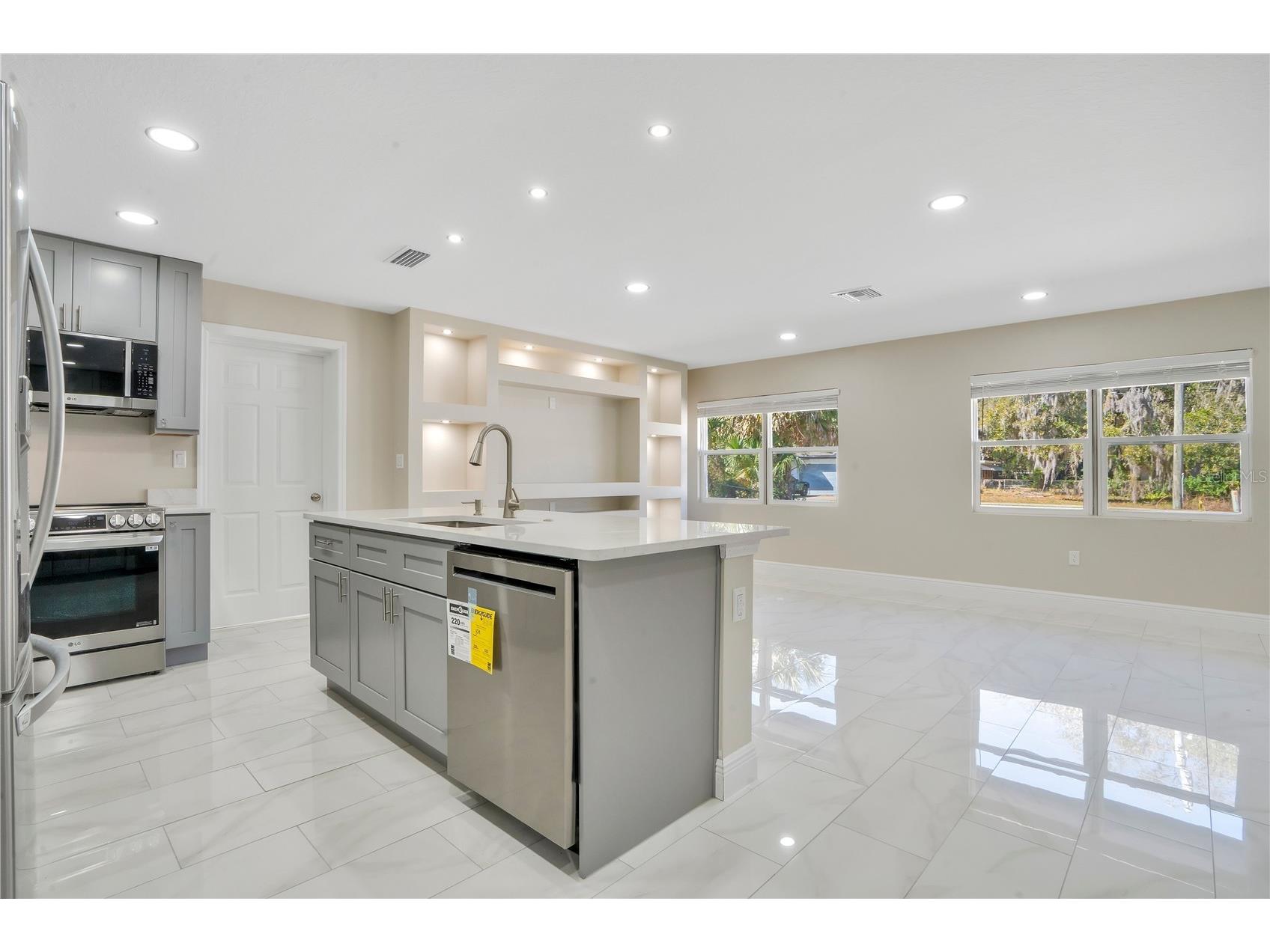 1544 N Highland Street Mount Dora FL 32757 O6383941 image13