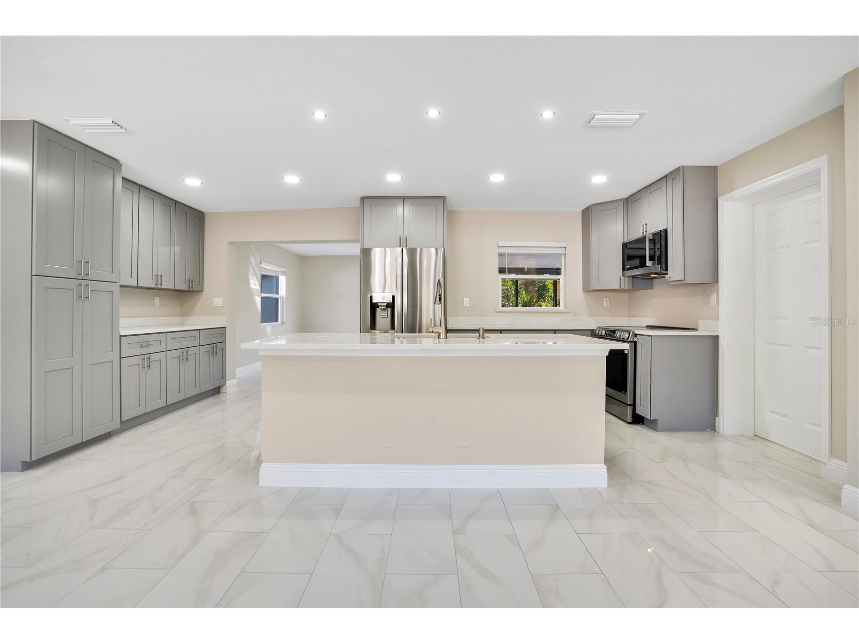 1544 N Highland Street Mount Dora FL 32757 O6383941 image8