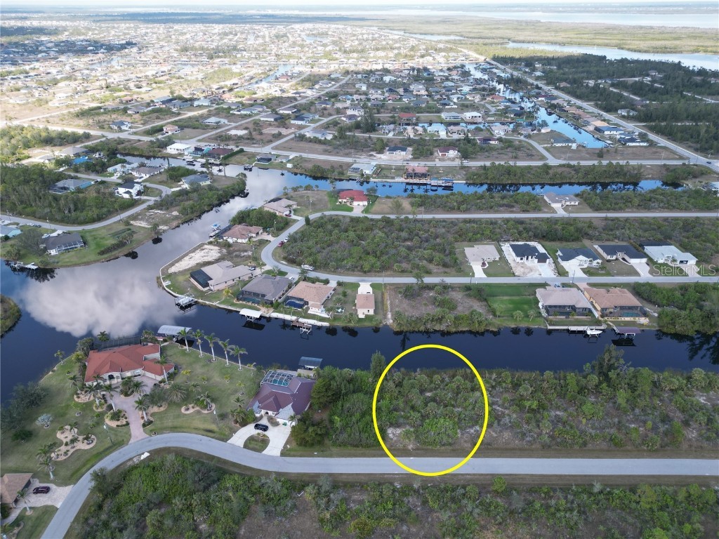 15448 Aribe Avenue Port Charlotte FL 33981 - ARIBE WATERWAY D6140718 image1