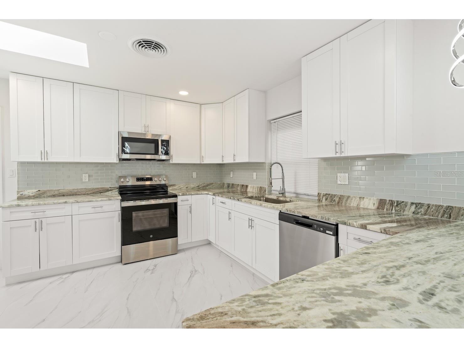 1545 Bonair Street Clearwater FL 33755 TB8474886 image10