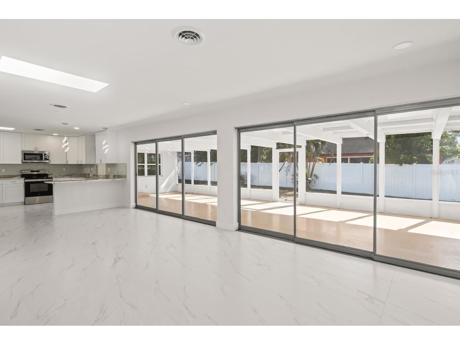 1545 Bonair Street Clearwater FL 33755 TB8474886 image7