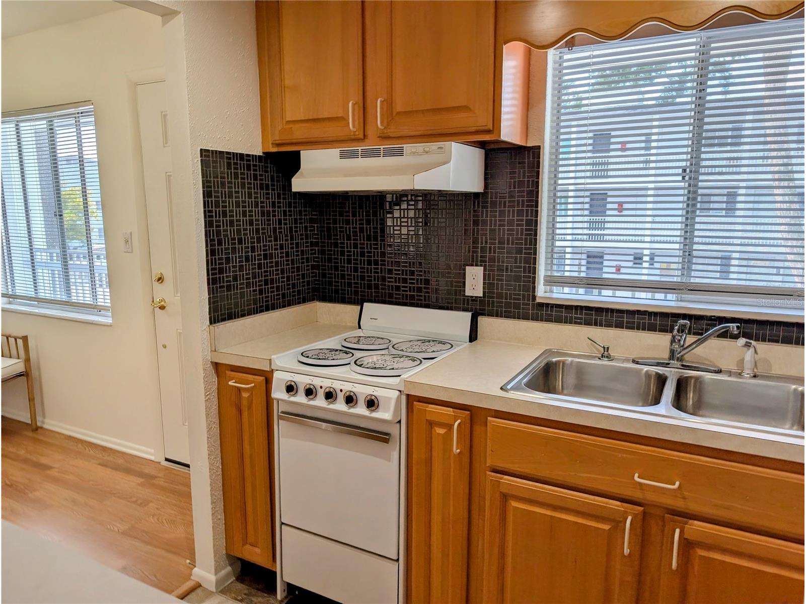 1545 Pleasant Road #H-23 Bradenton FL 34207 A4691884 image2