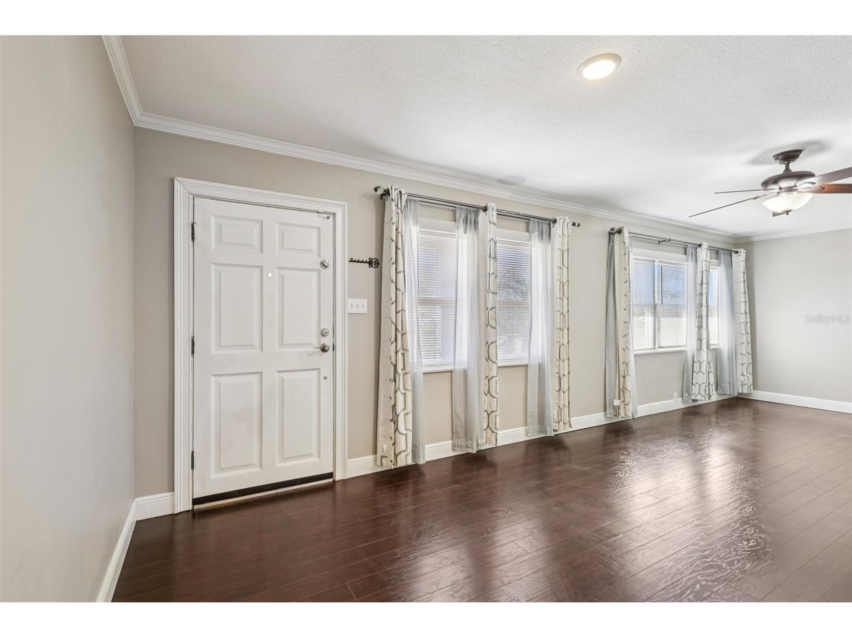 1545 W River Lane Tampa FL 33603 TB8478654 image12