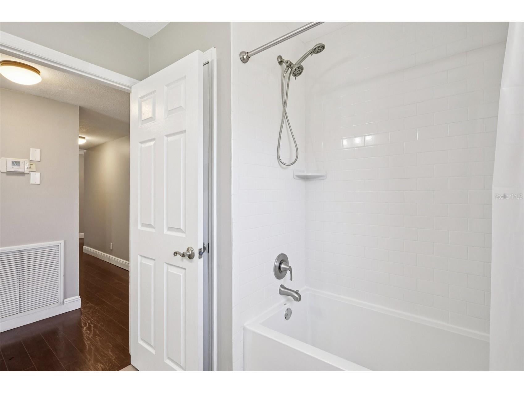 1545 W River Lane Tampa FL 33603 TB8478654 image25