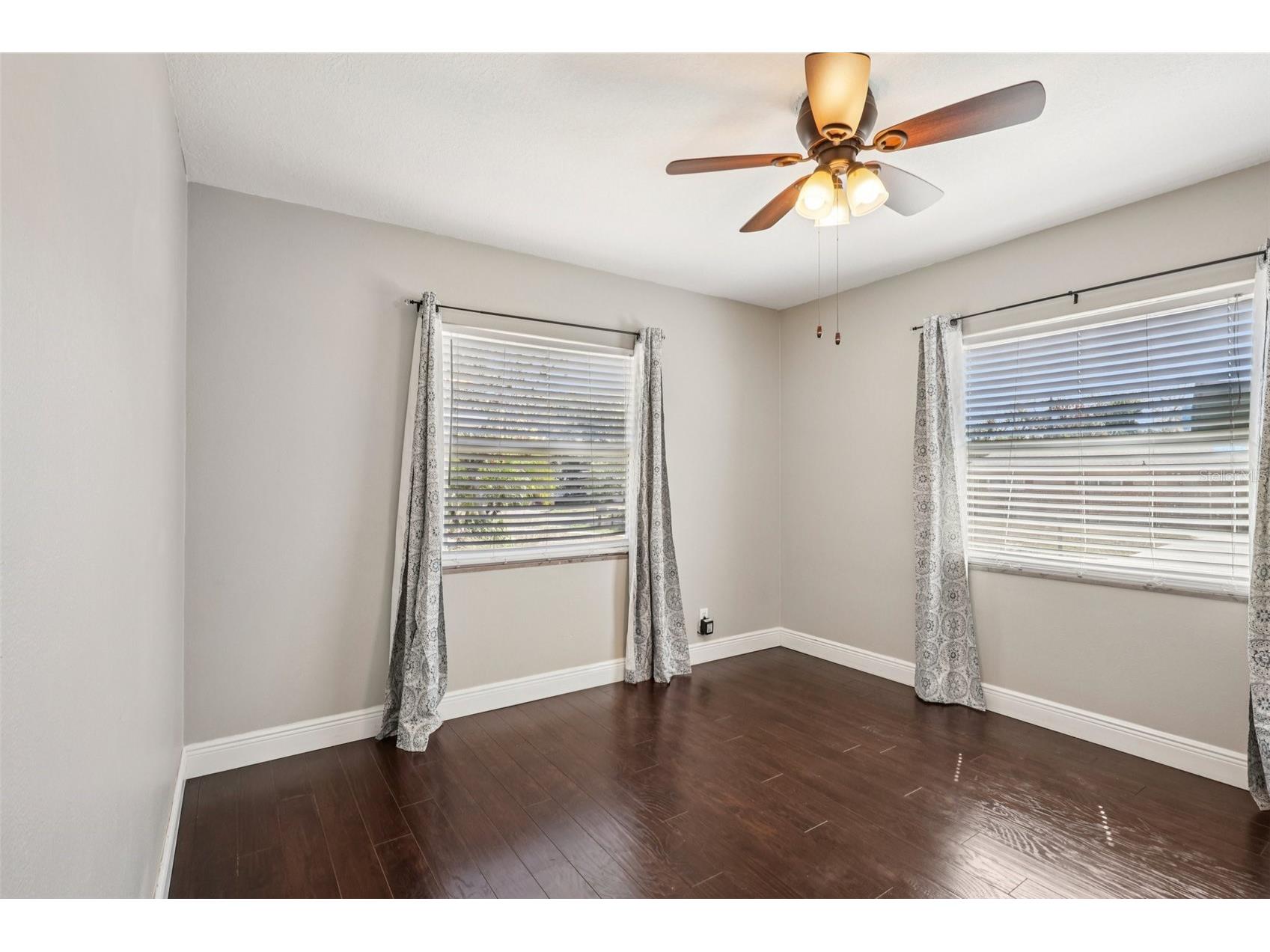 1545 W River Lane Tampa FL 33603 TB8478654 image7