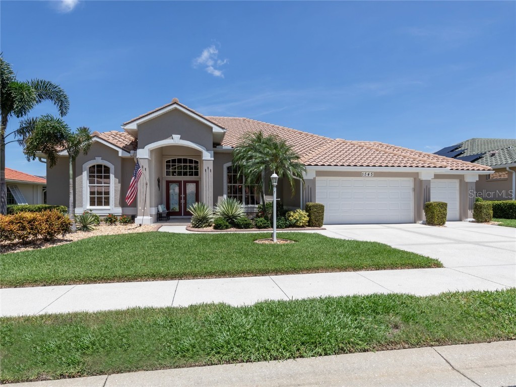 1545 Waterford Drive Venice FL 34292 N6128115 image1