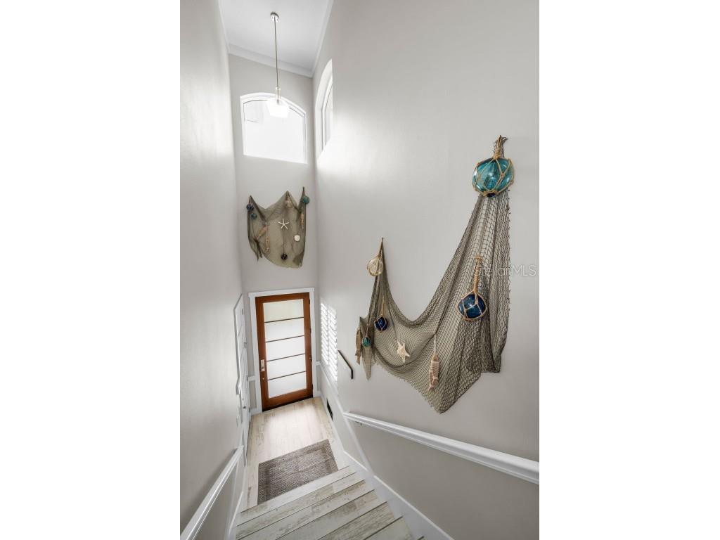 15459 2nd Street E Madeira Beach FL 33708 TB8437025 image13