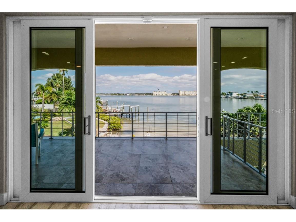 15459 2nd Street E Madeira Beach FL 33708 TB8437025 image17