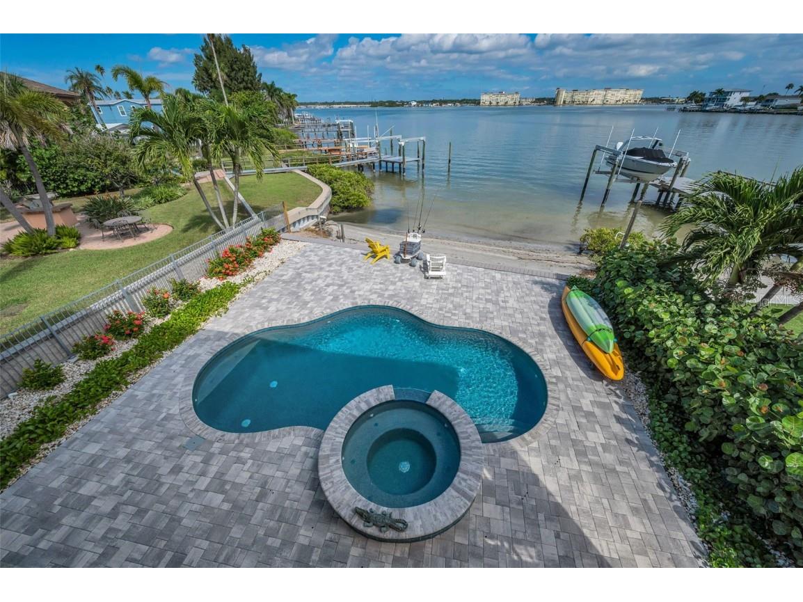 15459 2nd Street E Madeira Beach FL 33708 TB8437025 image23