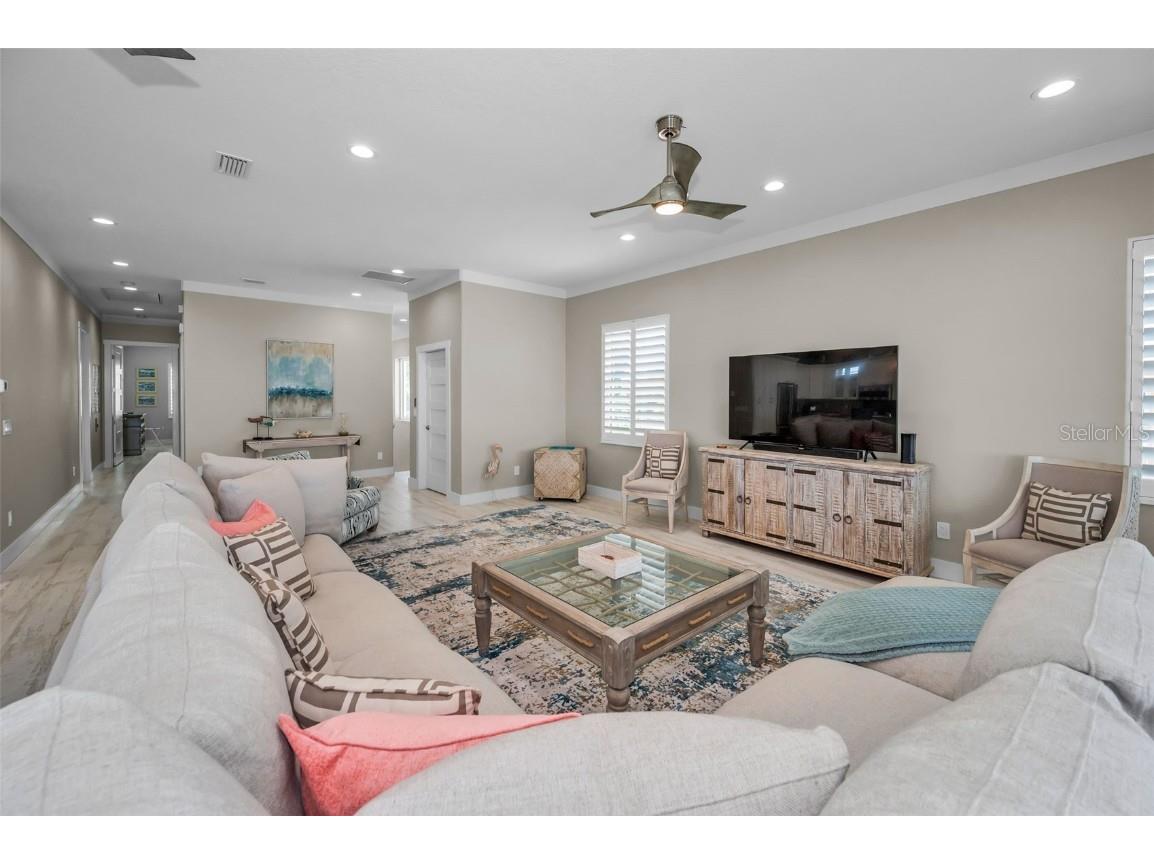 15459 2nd Street E Madeira Beach FL 33708 TB8437025 image37