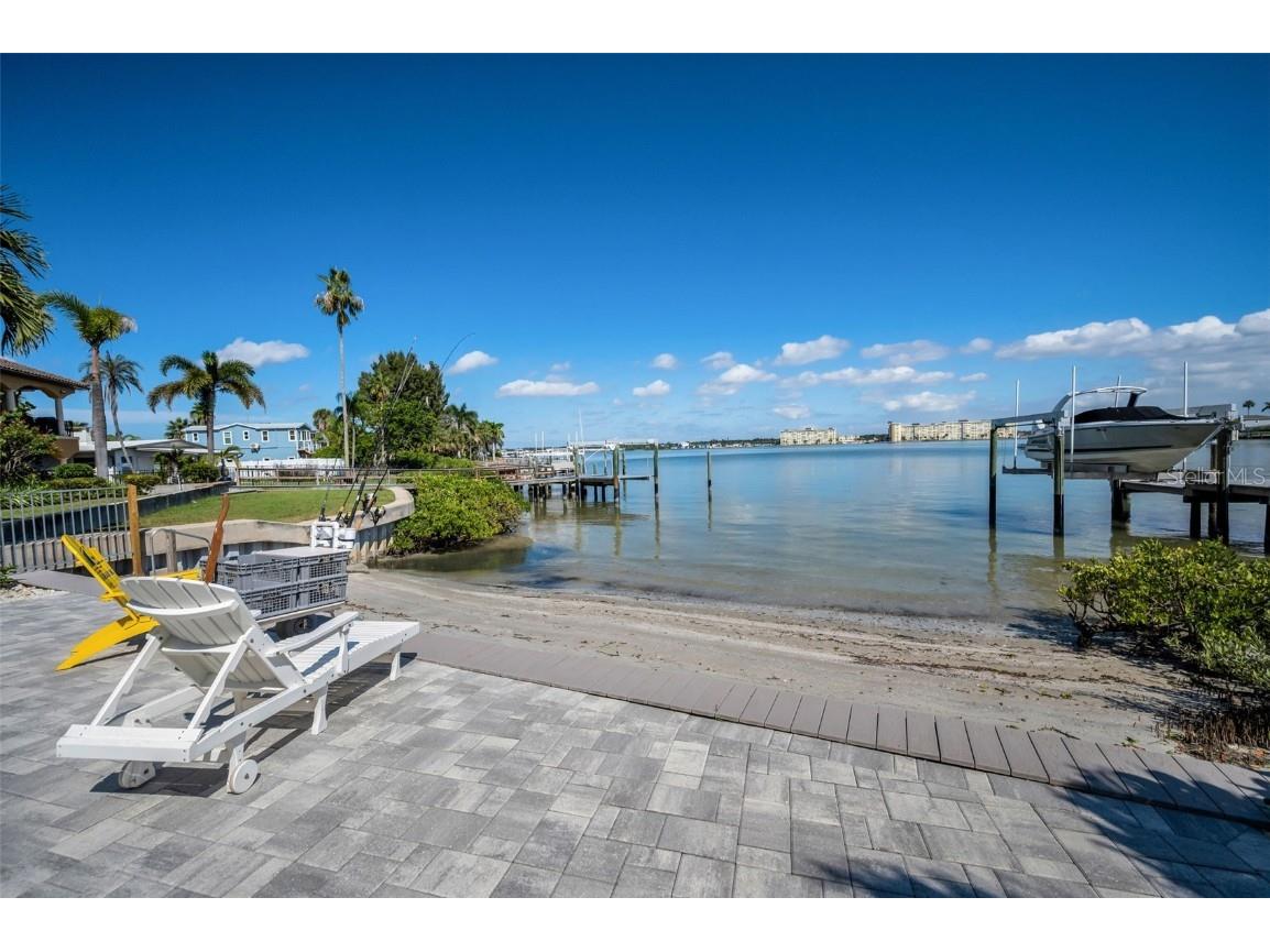 15459 2nd Street E Madeira Beach FL 33708 TB8437025 image70