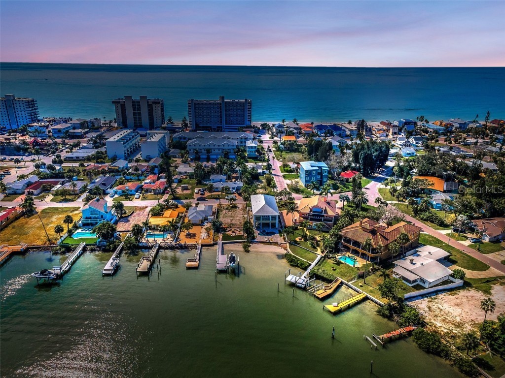 15459 2nd Street E Madeira Beach FL 33708 TB8437025 image8