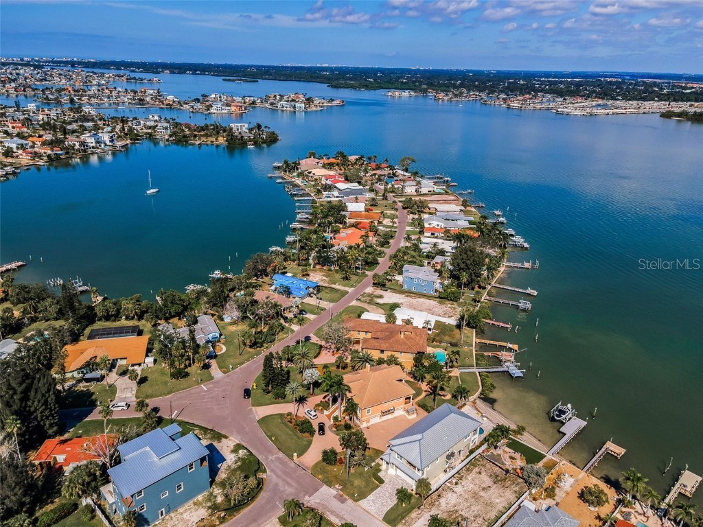 15459 2nd Street E Madeira Beach FL 33708 TB8437025 image81