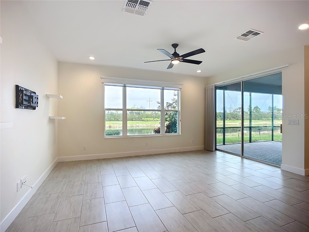 15459 Santa Pola Drive Wimauma FL 33598 TB8455512 image13