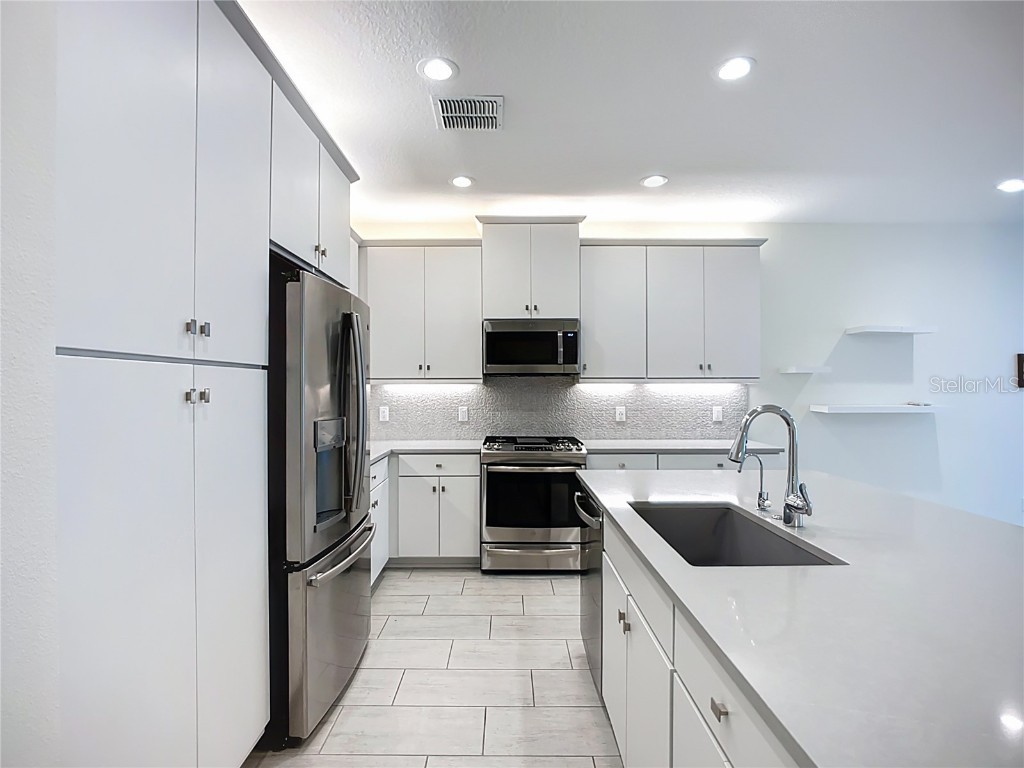 15459 Santa Pola Drive Wimauma FL 33598 TB8455512 image7