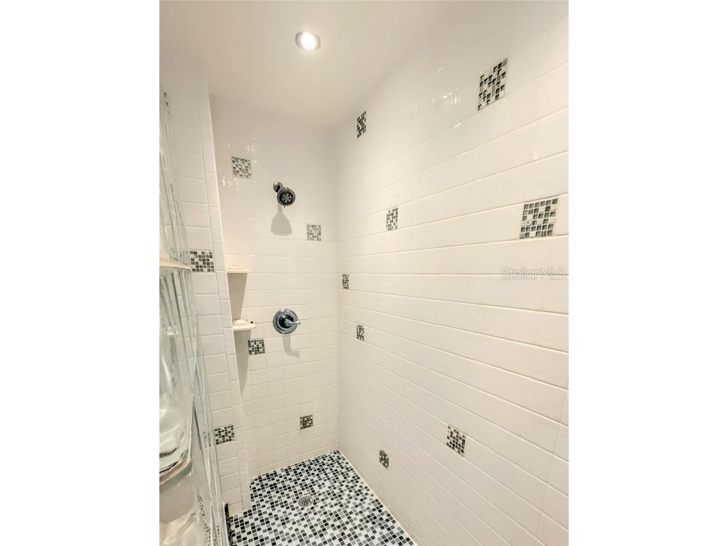 1546 Stickney Point Road #501 Sarasota FL 34231 A4673563 image19