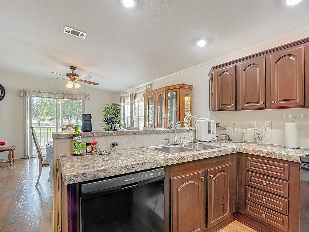 15461 Brookridge Boulevard Brooksville FL 34613 W7881843 image20
