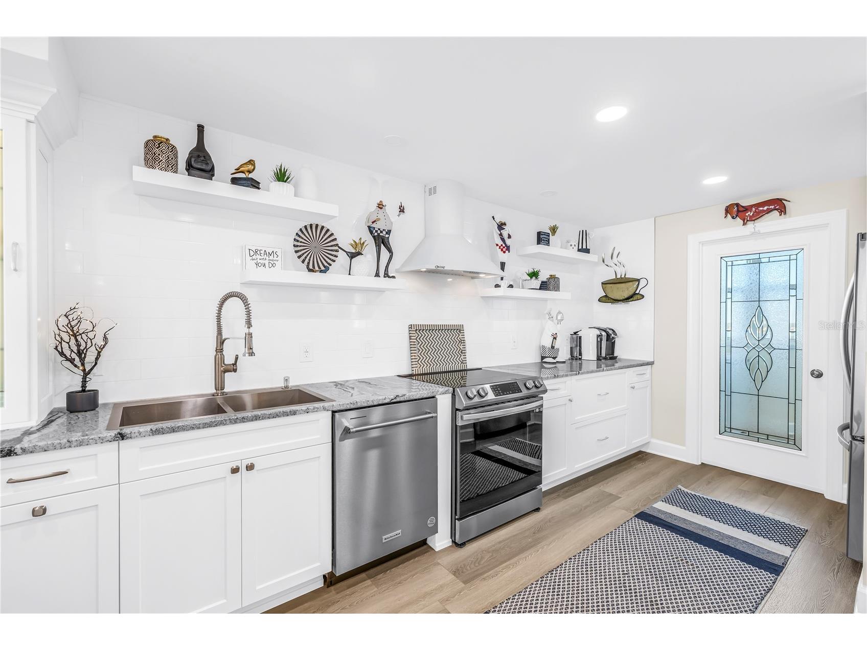 15462 Gulf Boulevard #1006 Madeira Beach FL 33708 - GULF OF AMERICAN TB8462523 image24
