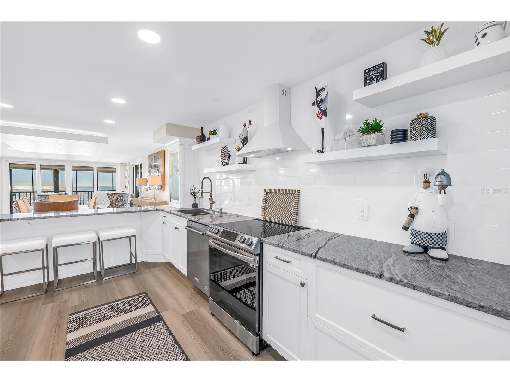 15462 Gulf Boulevard #1006 Madeira Beach FL 33708 - GULF OF AMERICAN TB8462523 image8