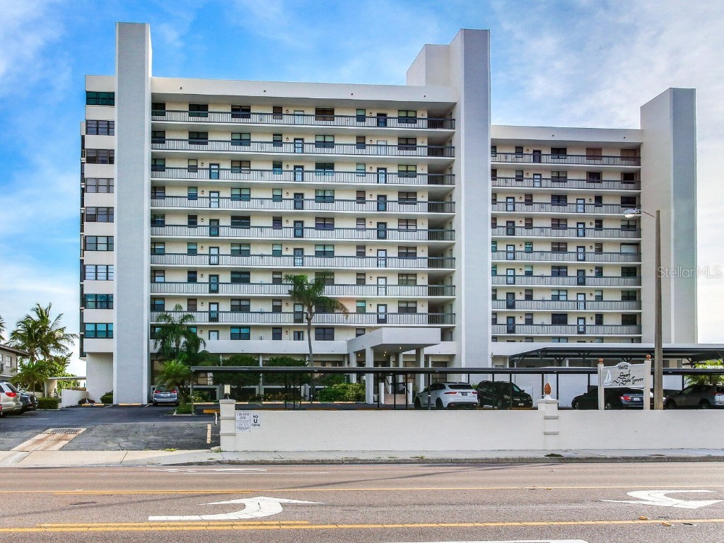 15462 Gulf Boulevard #405 Madeira Beach FL 33708 - GULF OF MEXICO T3459269 image1