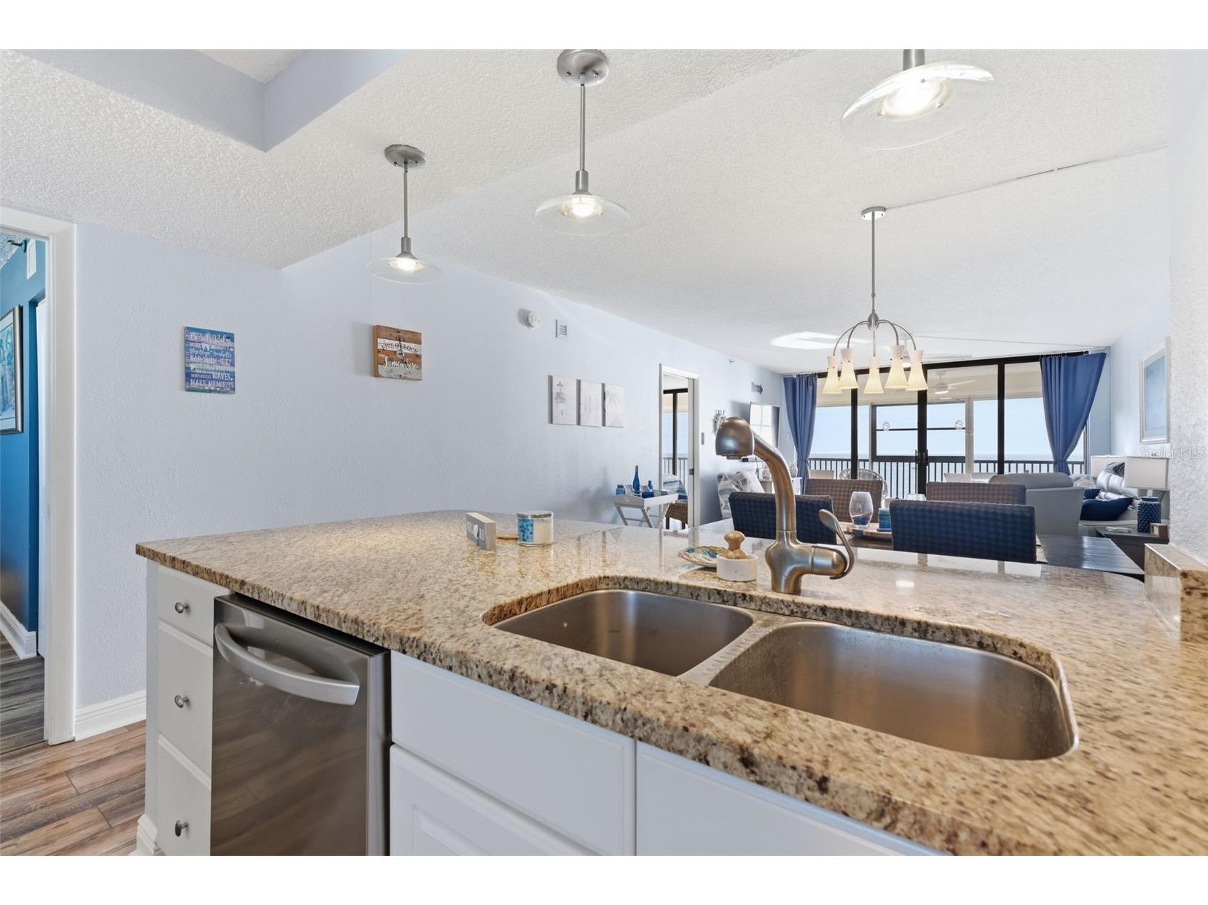 15462 Gulf Boulevard #406 Madeira Beach FL 33708 - GULF OF MEXICO TB8489165 image23