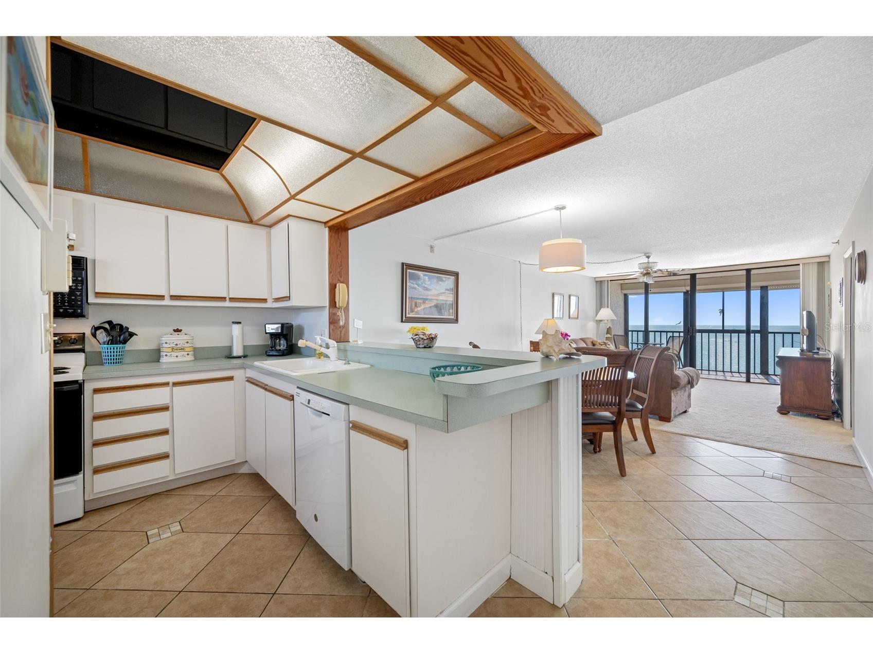 15462 Gulf Boulevard #603 Madeira Beach FL 33708 - GULF OF MEXICO/GULF OF AMERICA TB8477677 image11