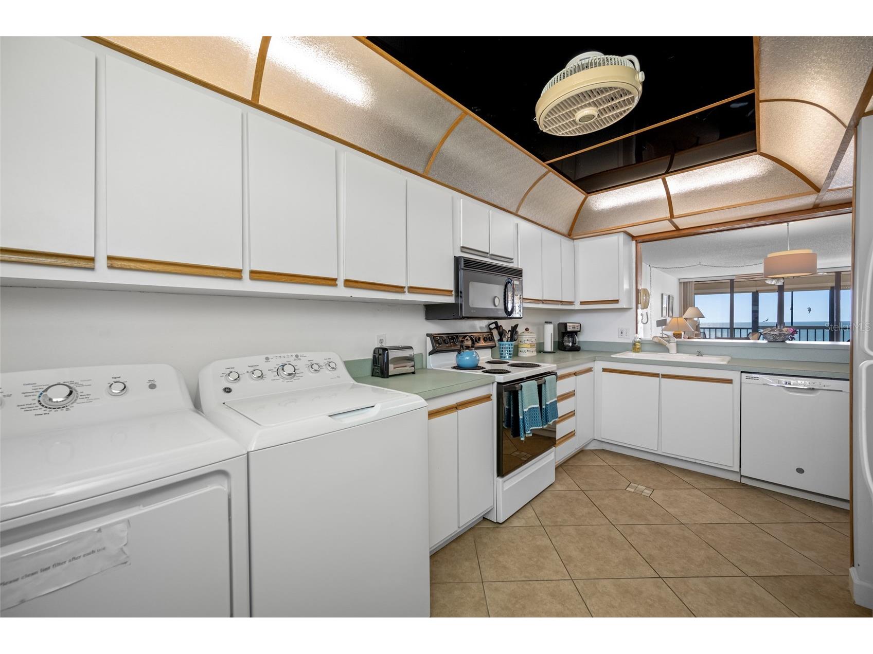 15462 Gulf Boulevard #603 Madeira Beach FL 33708 - GULF OF MEXICO/GULF OF AMERICA TB8477677 image13