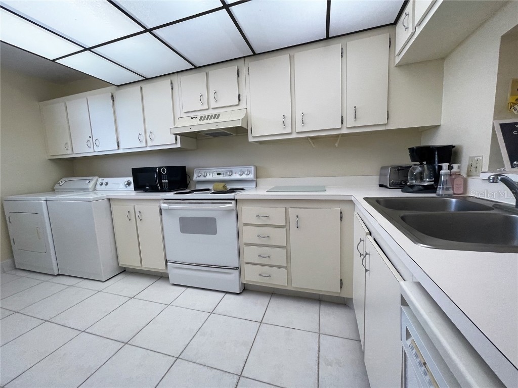 15462 Gulf Boulevard #704 Madeira Beach FL 33708 - GULF OF MEXICO TB8411768 image7