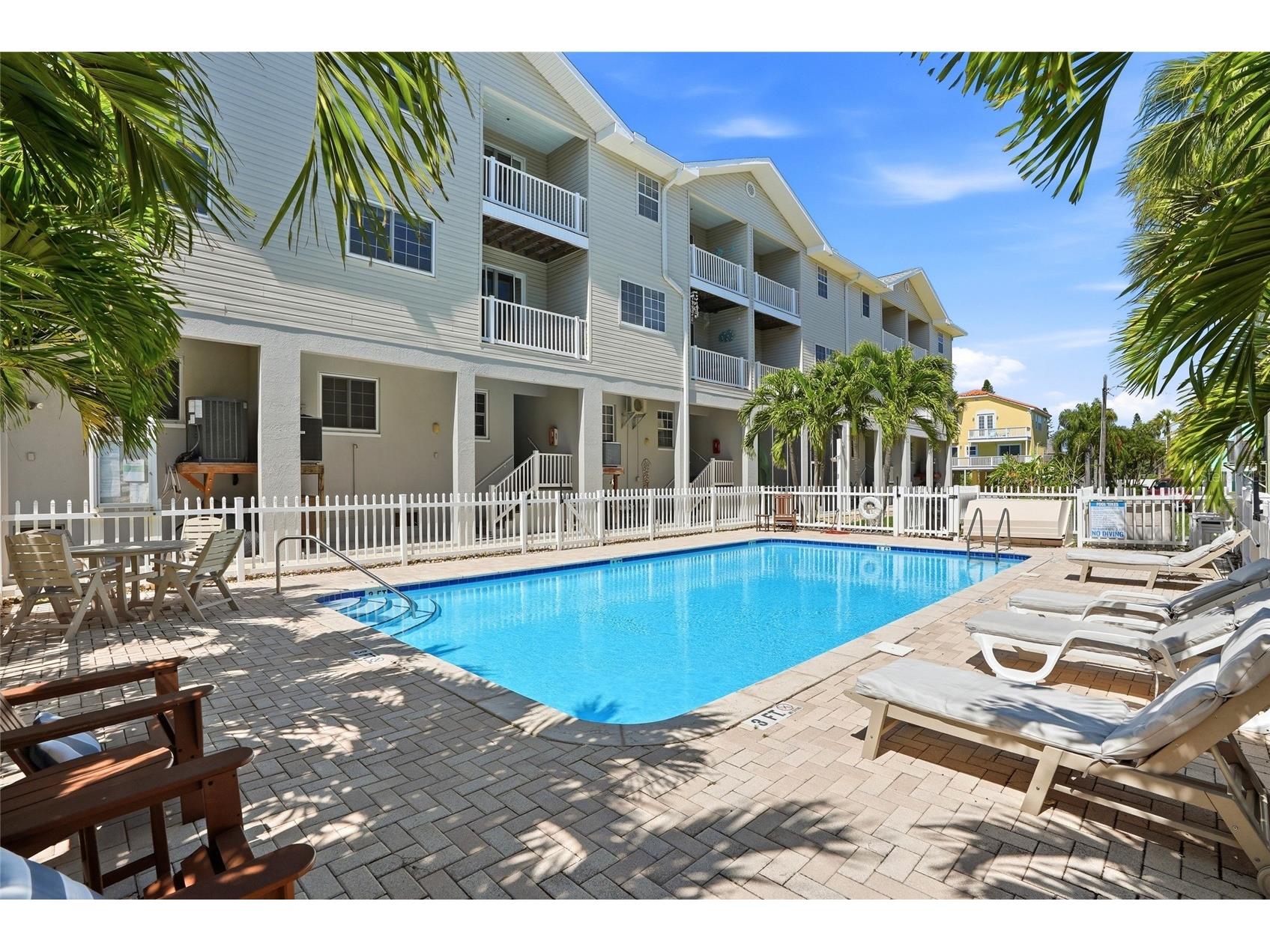 15467 Gulf Boulevard #8 Madeira Beach FL 33708 TB8498320 image27