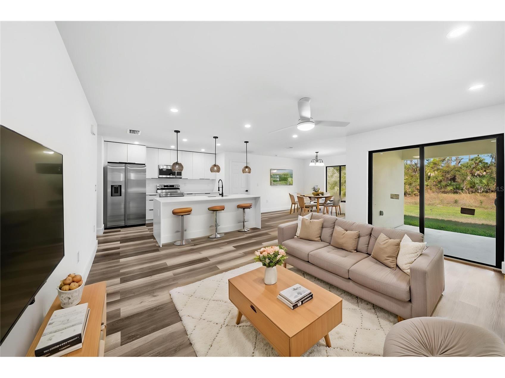 15468 Chamberlain Boulevard Port Charlotte FL 33953 C7519423 image2