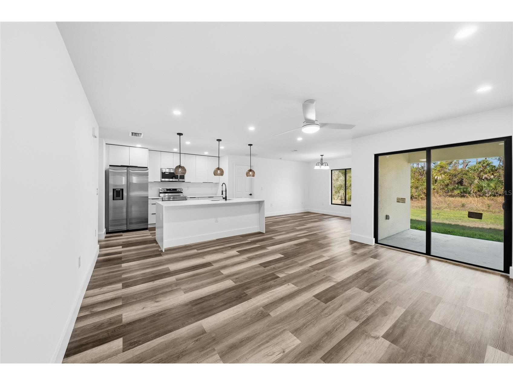 15468 Chamberlain Boulevard Port Charlotte FL 33953 C7519423 image3