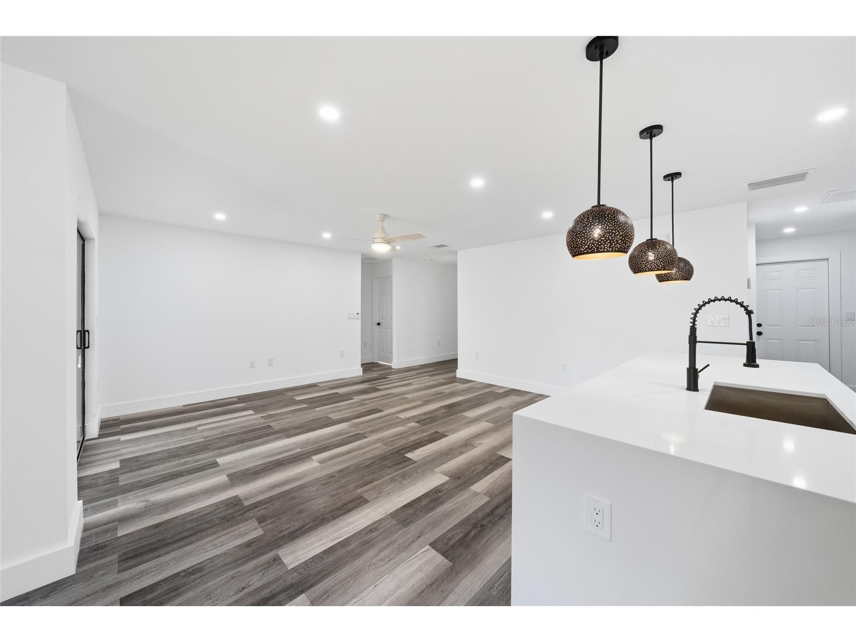 15468 Chamberlain Boulevard Port Charlotte FL 33953 C7519423 image5