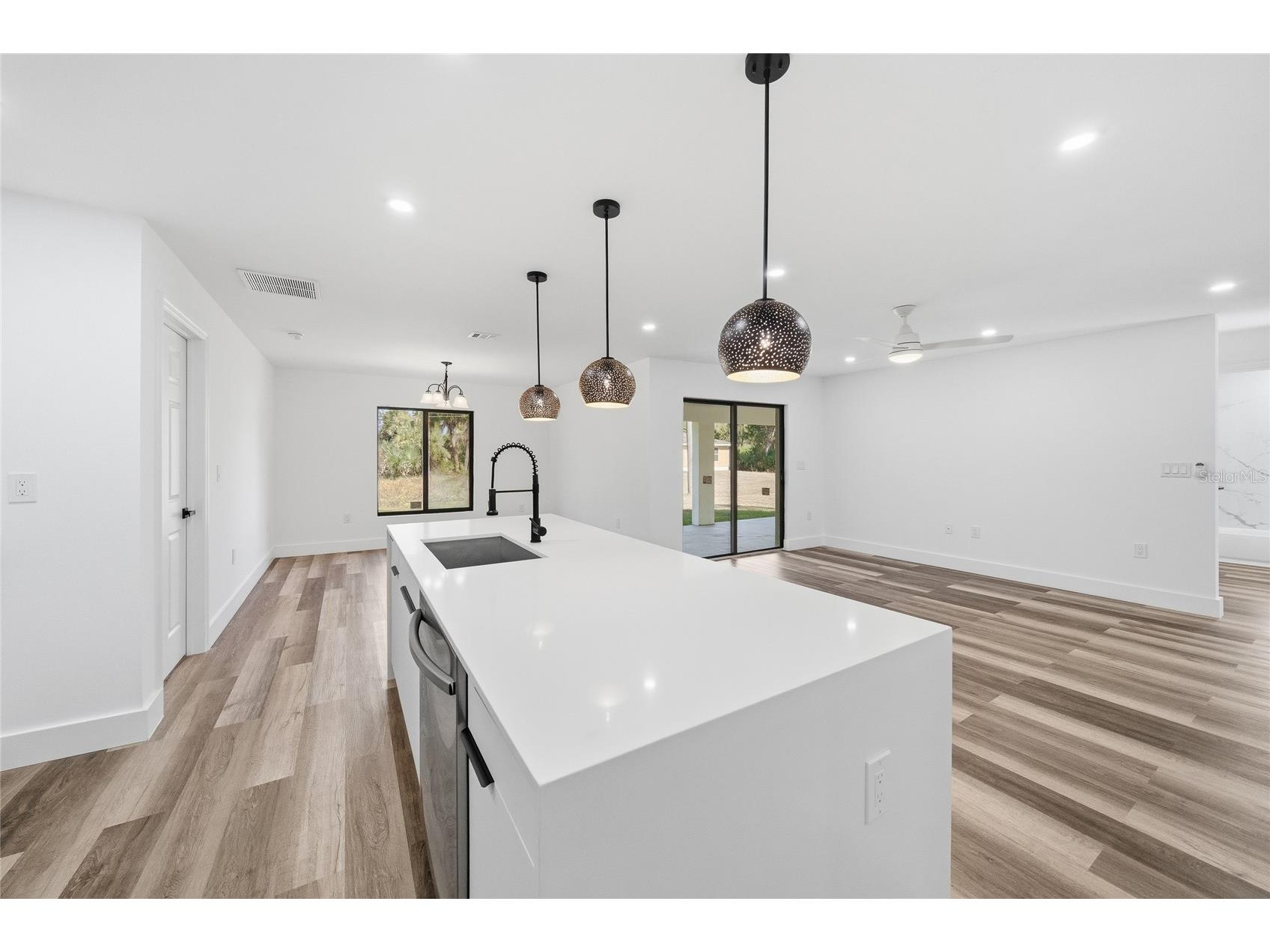 15468 Chamberlain Boulevard Port Charlotte FL 33953 C7519423 image6