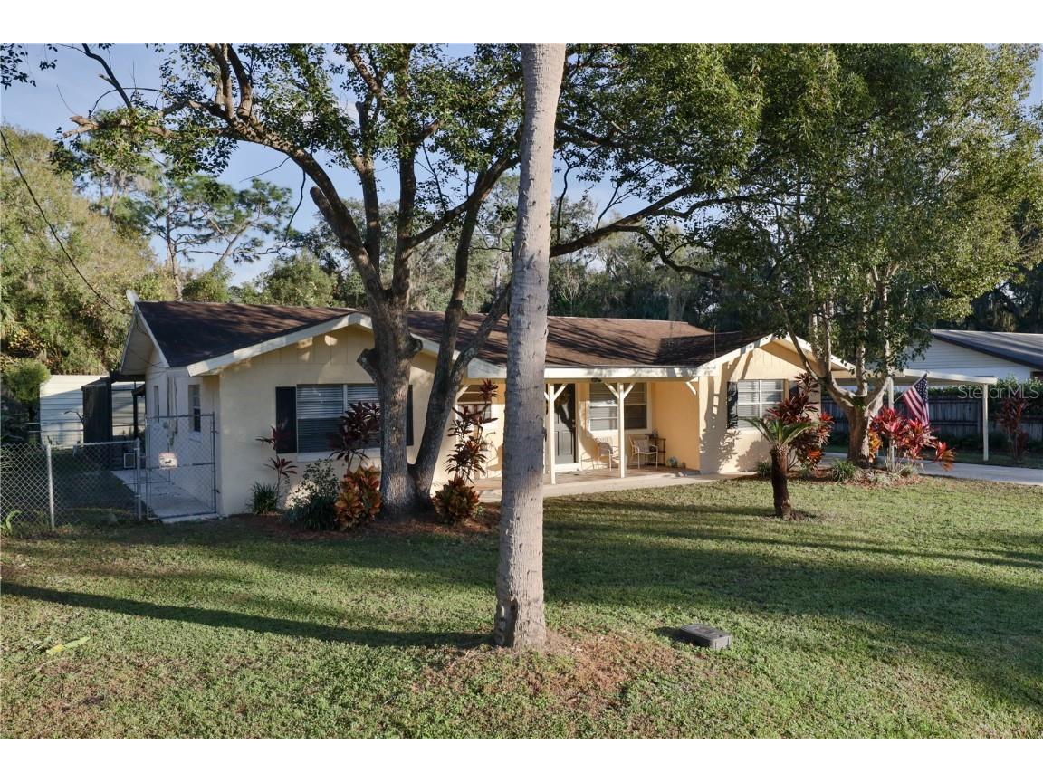 1547 Center Street Deland FL 32720 V4933881 image1