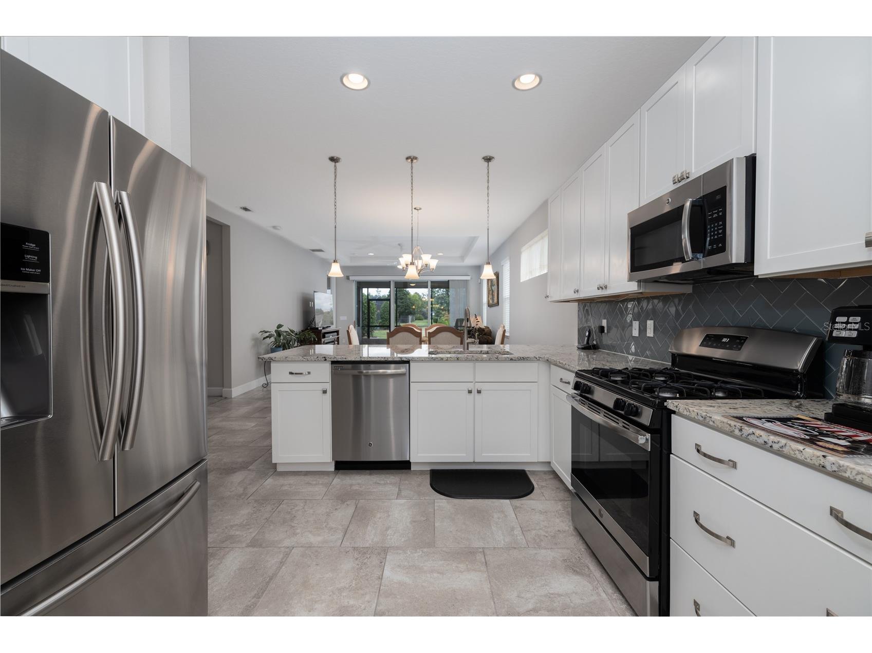 1547 Lambrook Drive Deland FL 32724 V4945444 image12