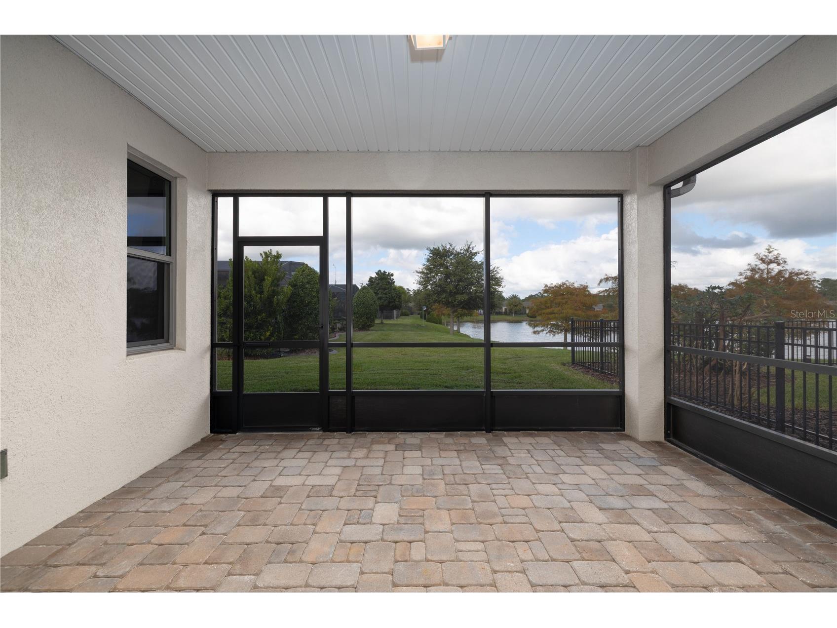 1547 Lambrook Drive Deland FL 32724 V4945444 image3