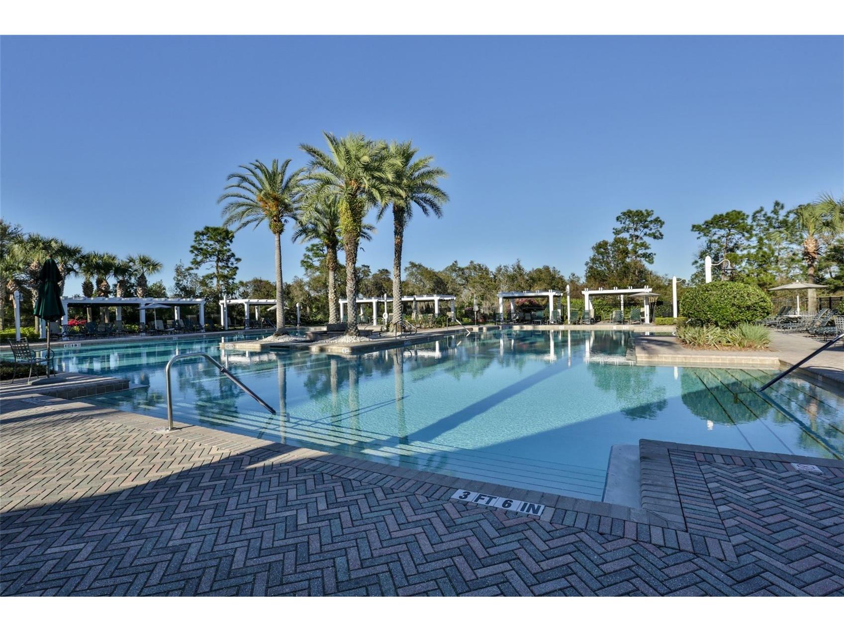 1547 Lambrook Drive Deland FL 32724 V4945444 image31
