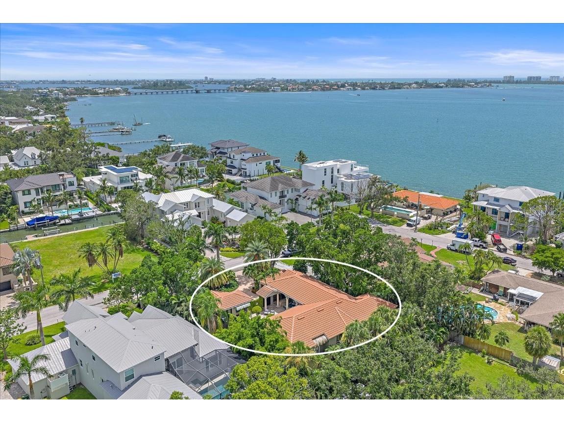 1547 Sandpiper Lane Sarasota FL 34239 A4660157 image2