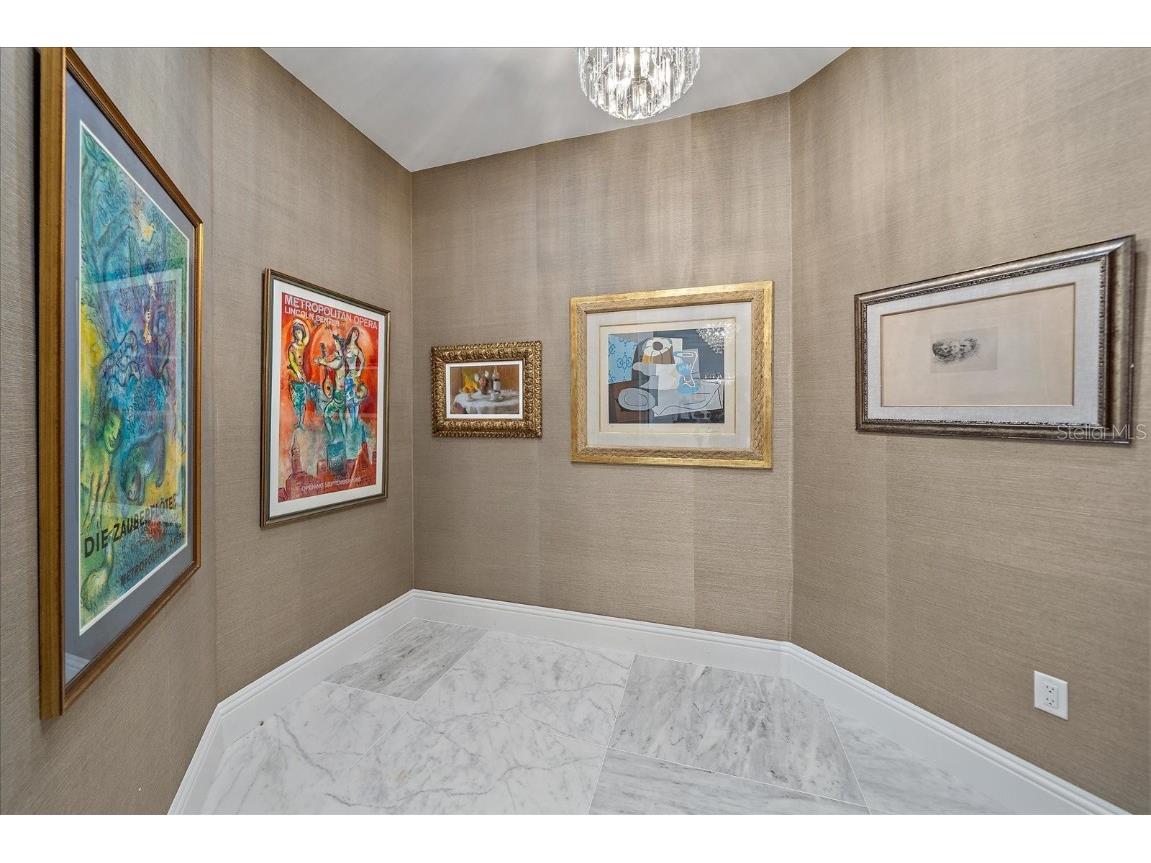 1547 Sandpiper Lane Sarasota FL 34239 A4660157 image41