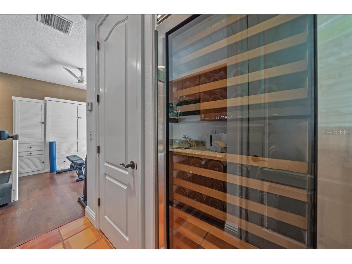 1547 Sandpiper Lane Sarasota FL 34239 A4660157 image50