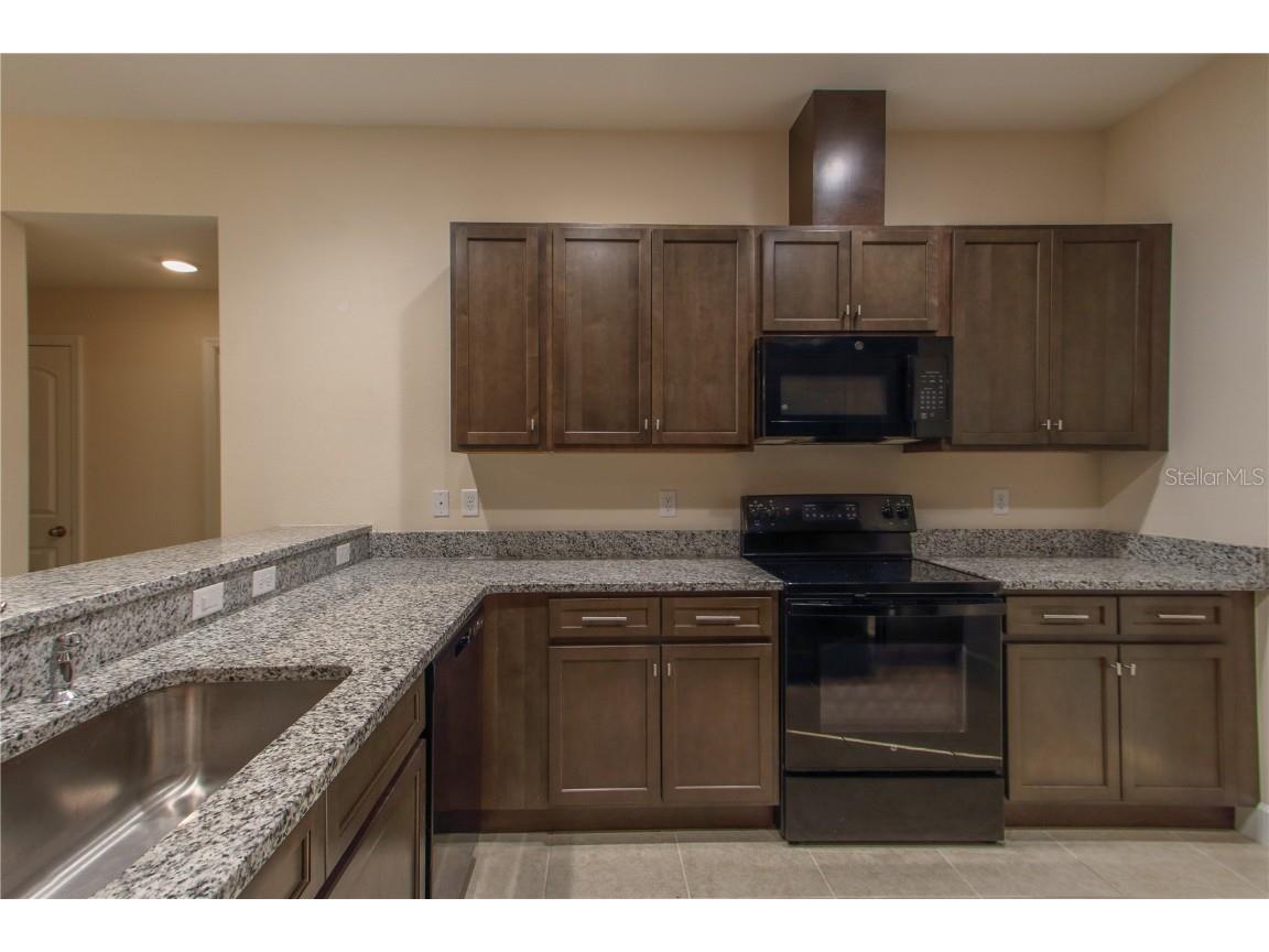 15474 Magdalena Road Weeki Wachee FL 34614 OM710641 image10