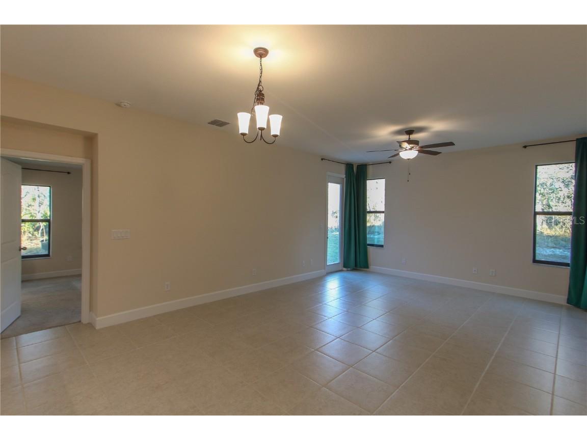 15474 Magdalena Road Weeki Wachee FL 34614 OM710641 image4