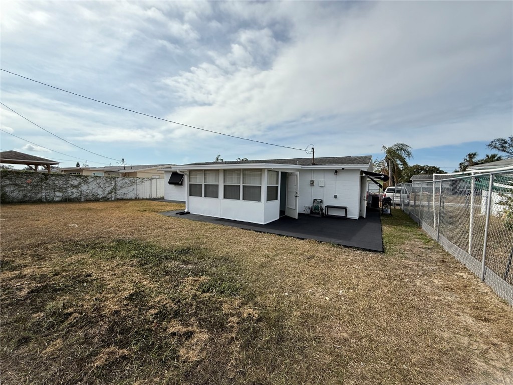 1548 Landau Street Holiday FL 34690 TB8454447 image16