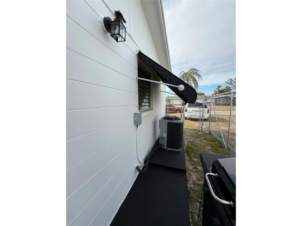 1548 Landau Street Holiday FL 34690 TB8454447 image20