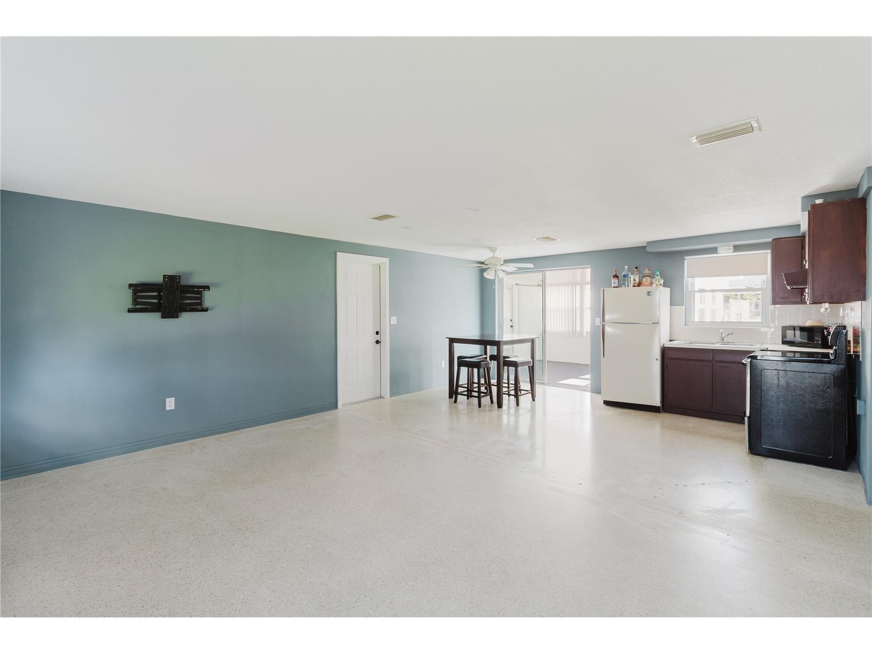 1548 Landau Street Holiday FL 34690 TB8468481 image24